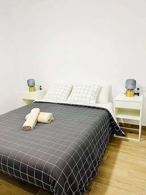 New Spacious And Cozy Apartment - Málaga España