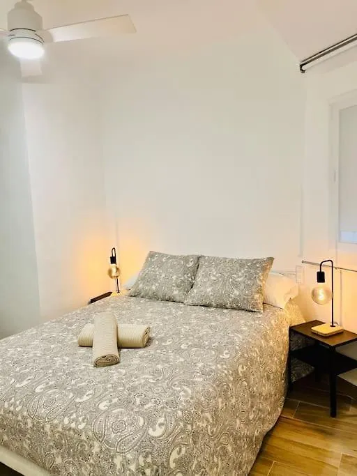 New Spacious And Cozy Apartment - Málaga