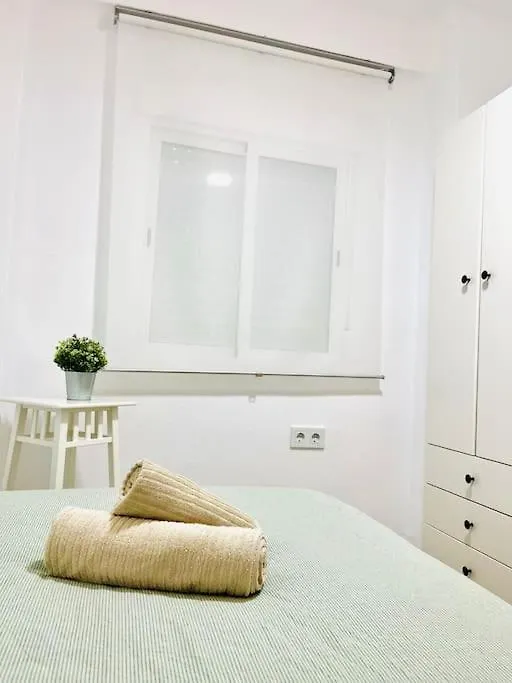 New Spacious And Cozy Apartment - Málaga