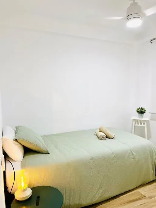 New Spacious And Cozy Apartment - Málaga