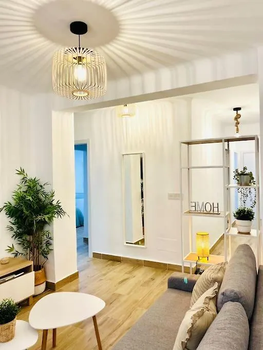 New Spacious And Cozy Apartment - Málaga