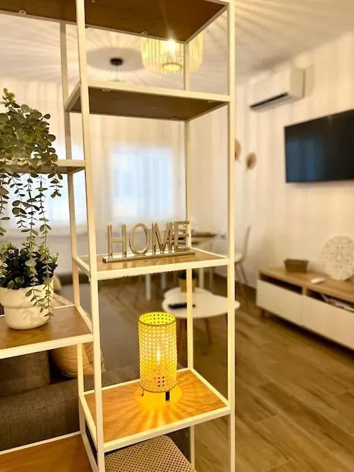 New Spacious And Cozy Apartment - Málaga